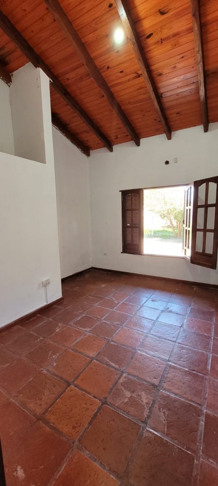 VENTA de GRAN CASA - SAN MARTIN, SAN BENITO