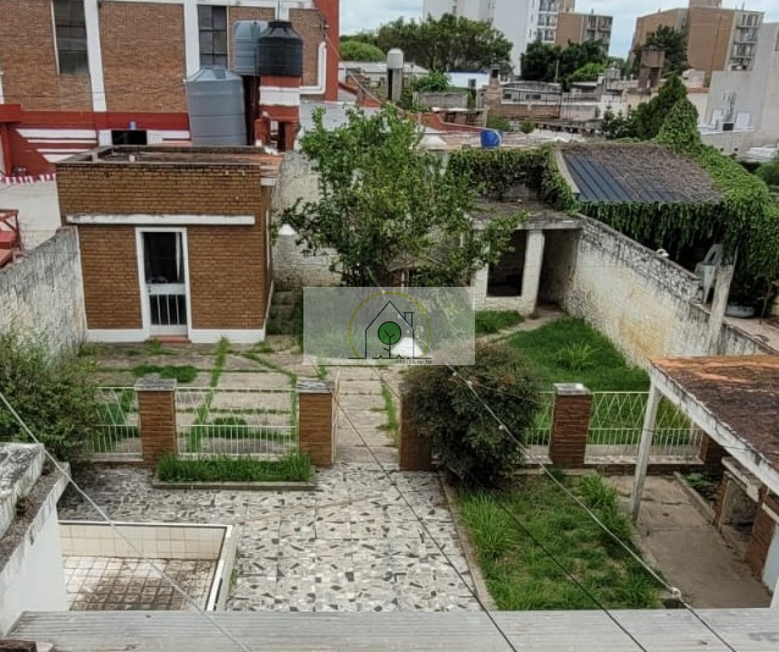 VENTA de GRAN CASA - ALSINA, PARANA
