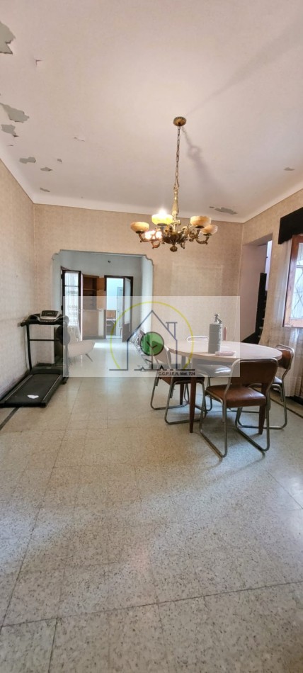 VENTA de GRAN CASA - ALSINA, PARANA