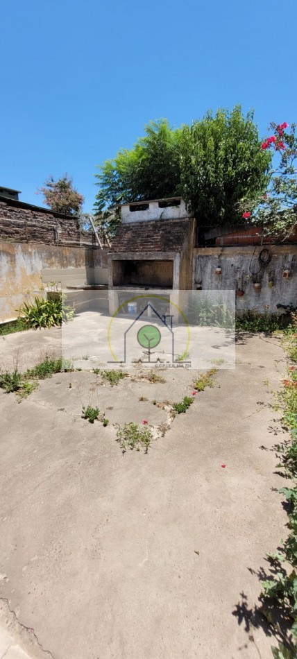 VENTA de CASA - BLAS PARERA, PARANA 