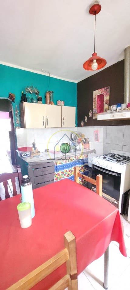 VENTA de CASA c/DPTO - PROVINCIAS UNIDAS, PARANA