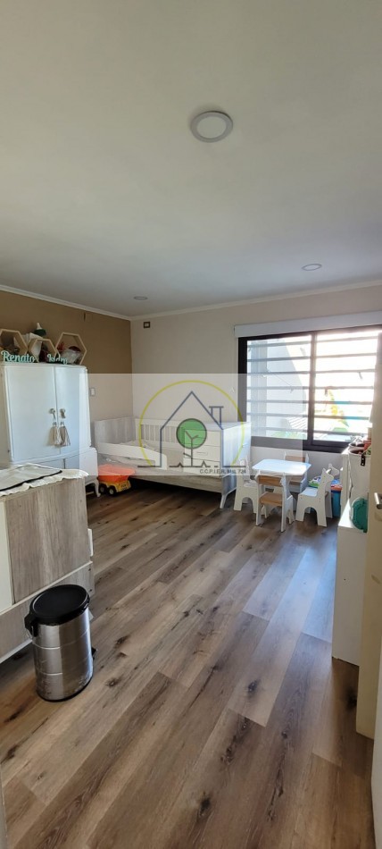 VENTA de CASA en ESQUINA - URDINARRAIN, SAN BENITO