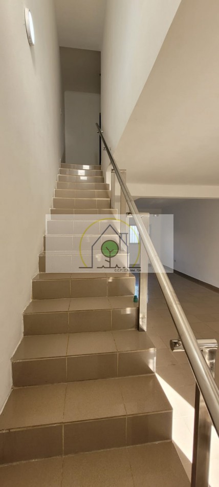 VENTA de DUPLEX - ABEL BAZAN Y BUSTOS, PARANA