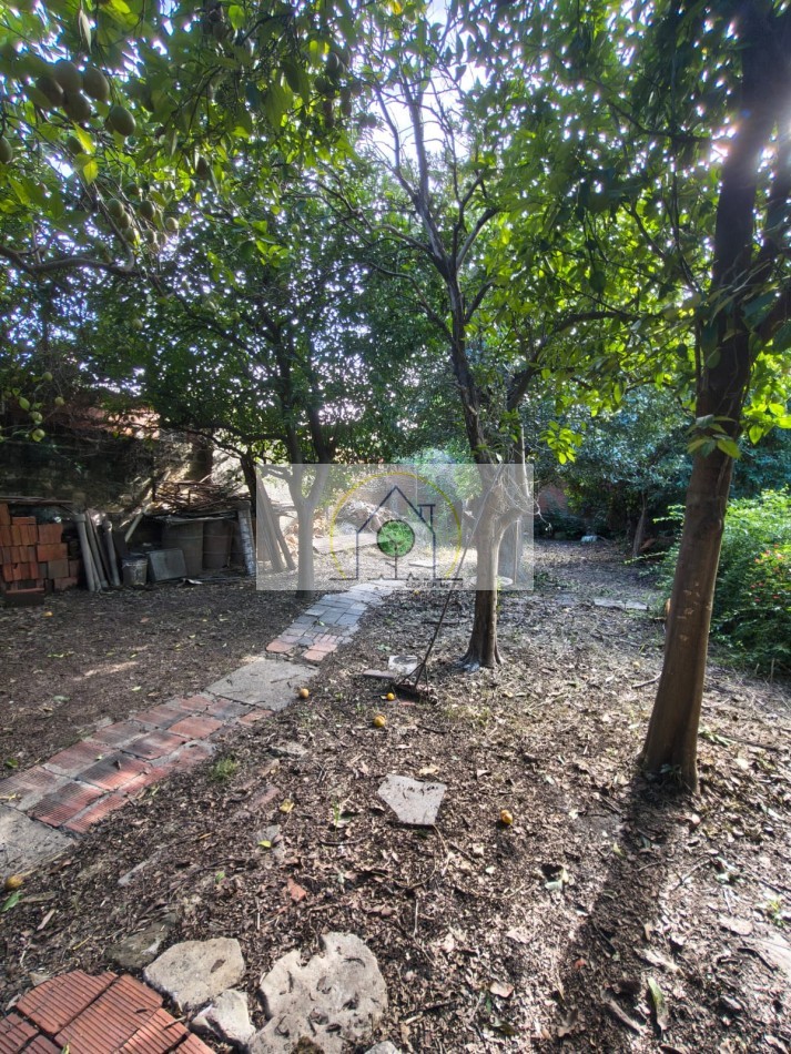 VENTA de CASA a RECICLAR - GUATEMALA, PARANA 