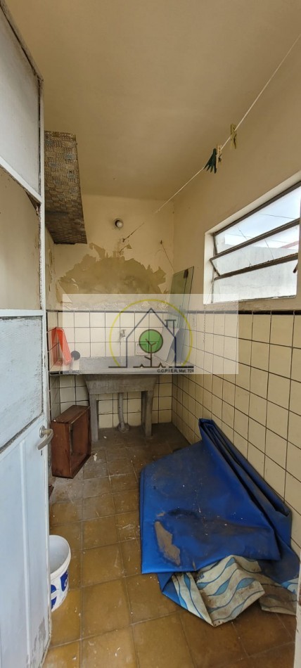 VENTA de GRAN CASA - ALSINA, PARANA