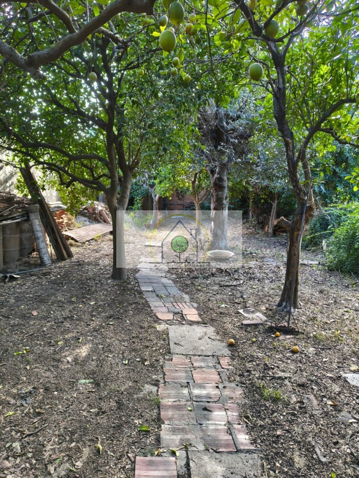 VENTA de CASA a RECICLAR - GUATEMALA, PARANA 