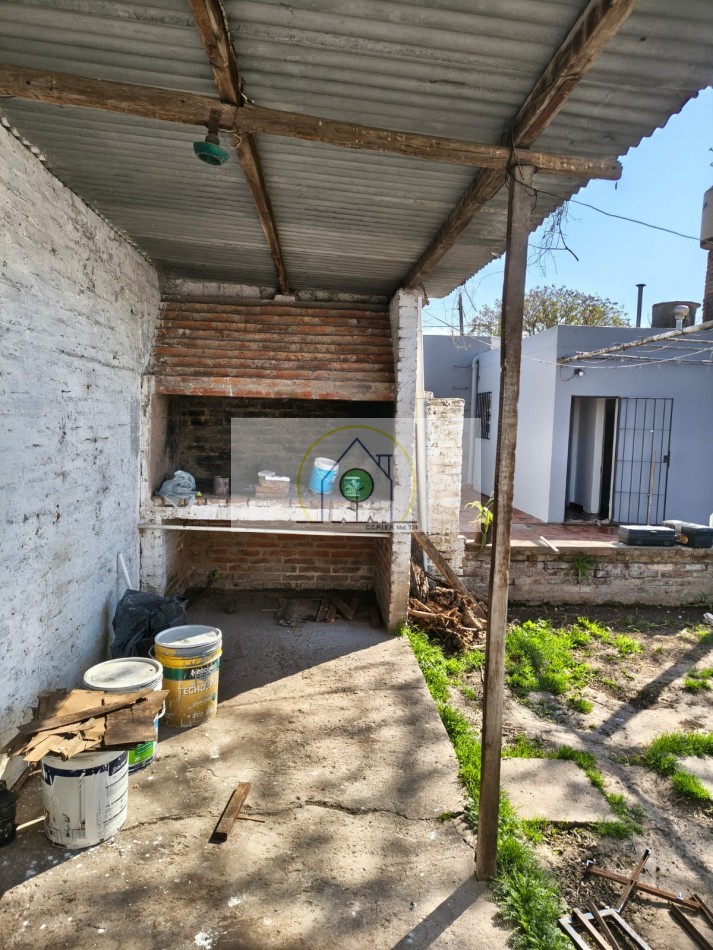 VENTA de CASA en ESQUINA - LA CAUTIVA, PARANA
