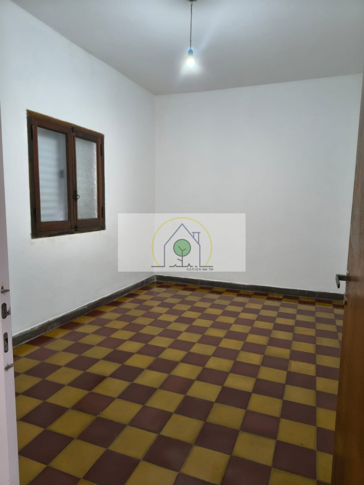 VENTA de CASA en ESQUINA - LA CAUTIVA, PARANA