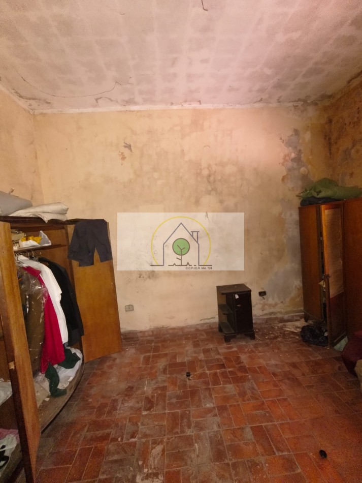 VENTA de CASA a RECICLAR - GUATEMALA, PARANA 