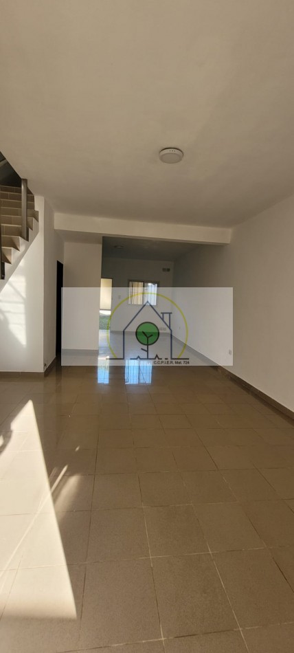 VENTA de DUPLEX - ABEL BAZAN Y BUSTOS, PARANA