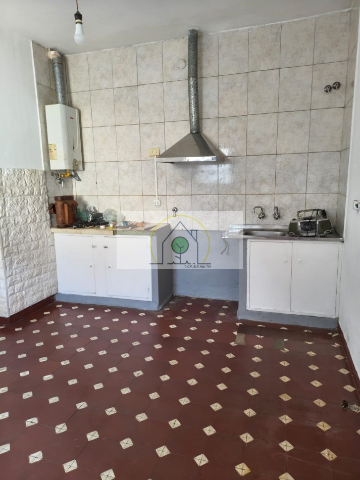 VENTA de CASA en ESQUINA - LA CAUTIVA, PARANA