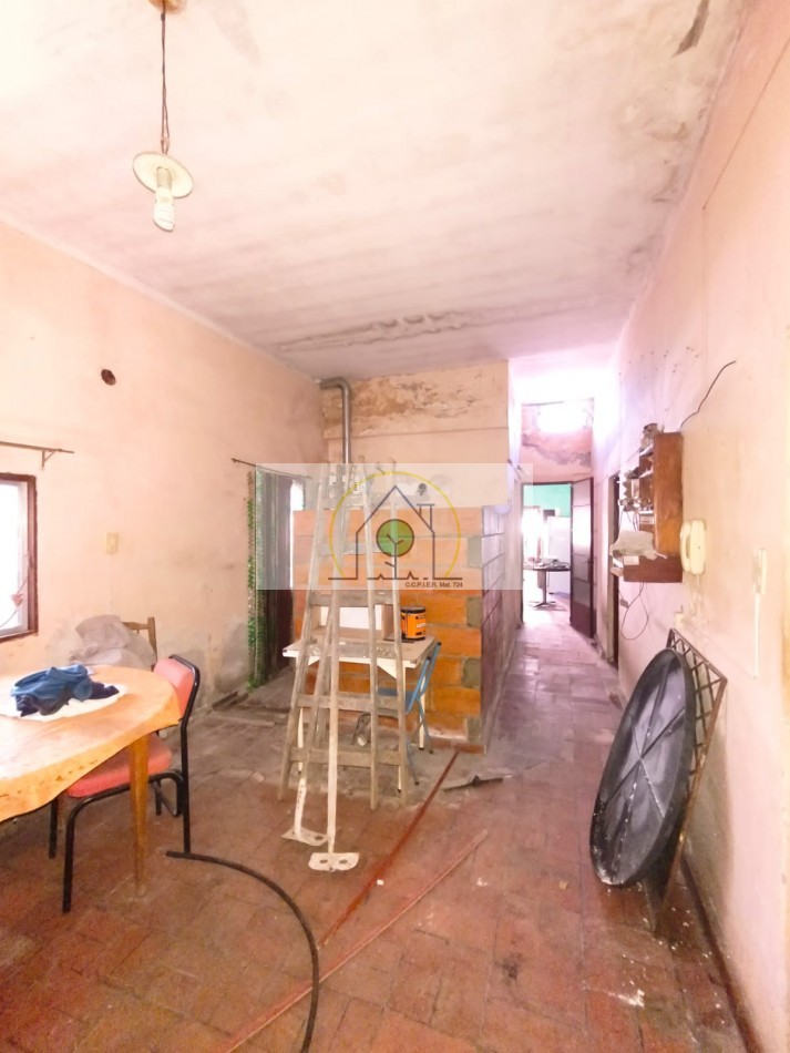 VENTA de CASA a RECICLAR - GUATEMALA, PARANA 