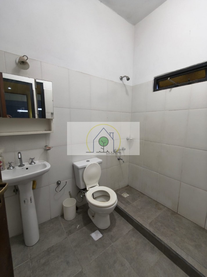 ALQUILER de LOCAL COMERCIAL o SALON - DR. MARTIN GIMENEZ, PARANA