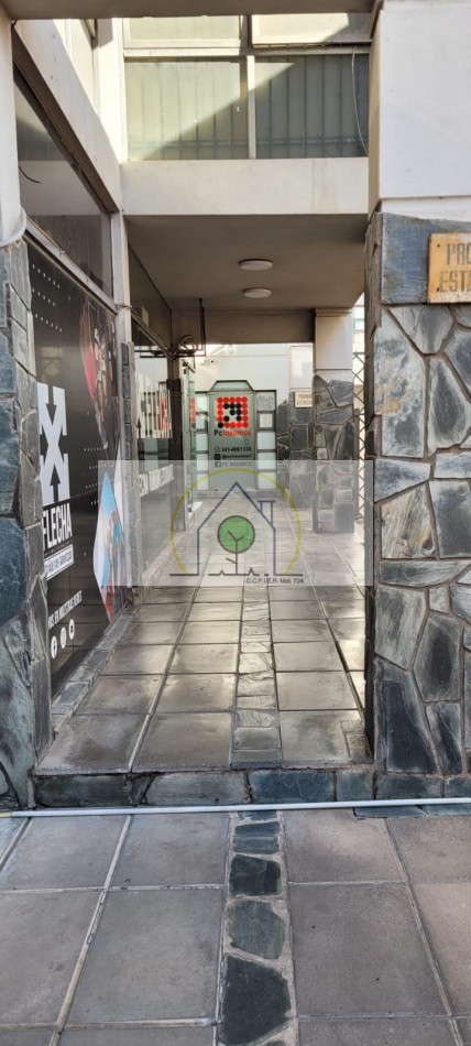 VENTA de LOCAL COMERCIAL u OFICINA - BUENOS AIRES, PARANA 