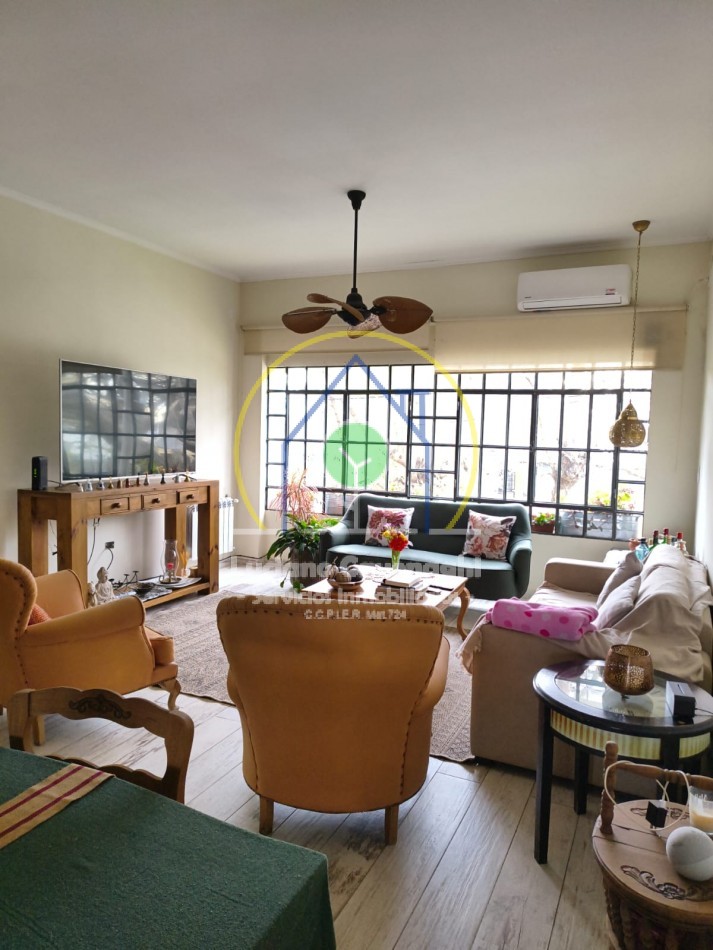 🏡 VENTA de DISTINGUIDA CASA C/LOCAL - BLAS PARERA, PARANA 🪴