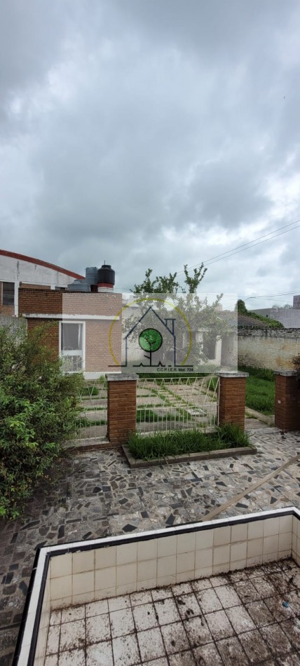 VENTA de GRAN CASA - ALSINA, PARANA