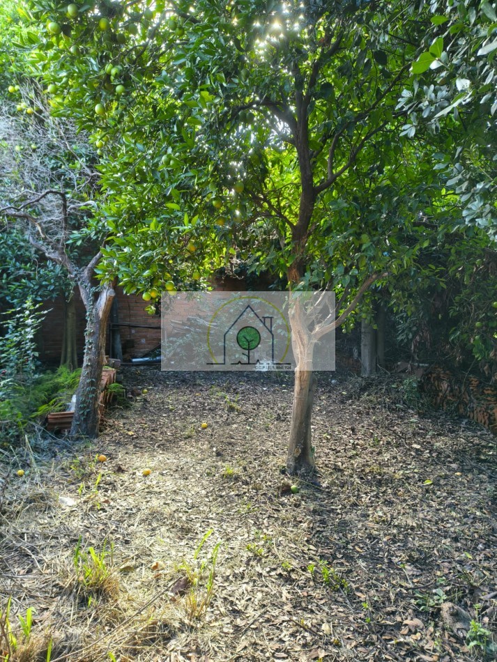 VENTA de CASA a RECICLAR - GUATEMALA, PARANA 